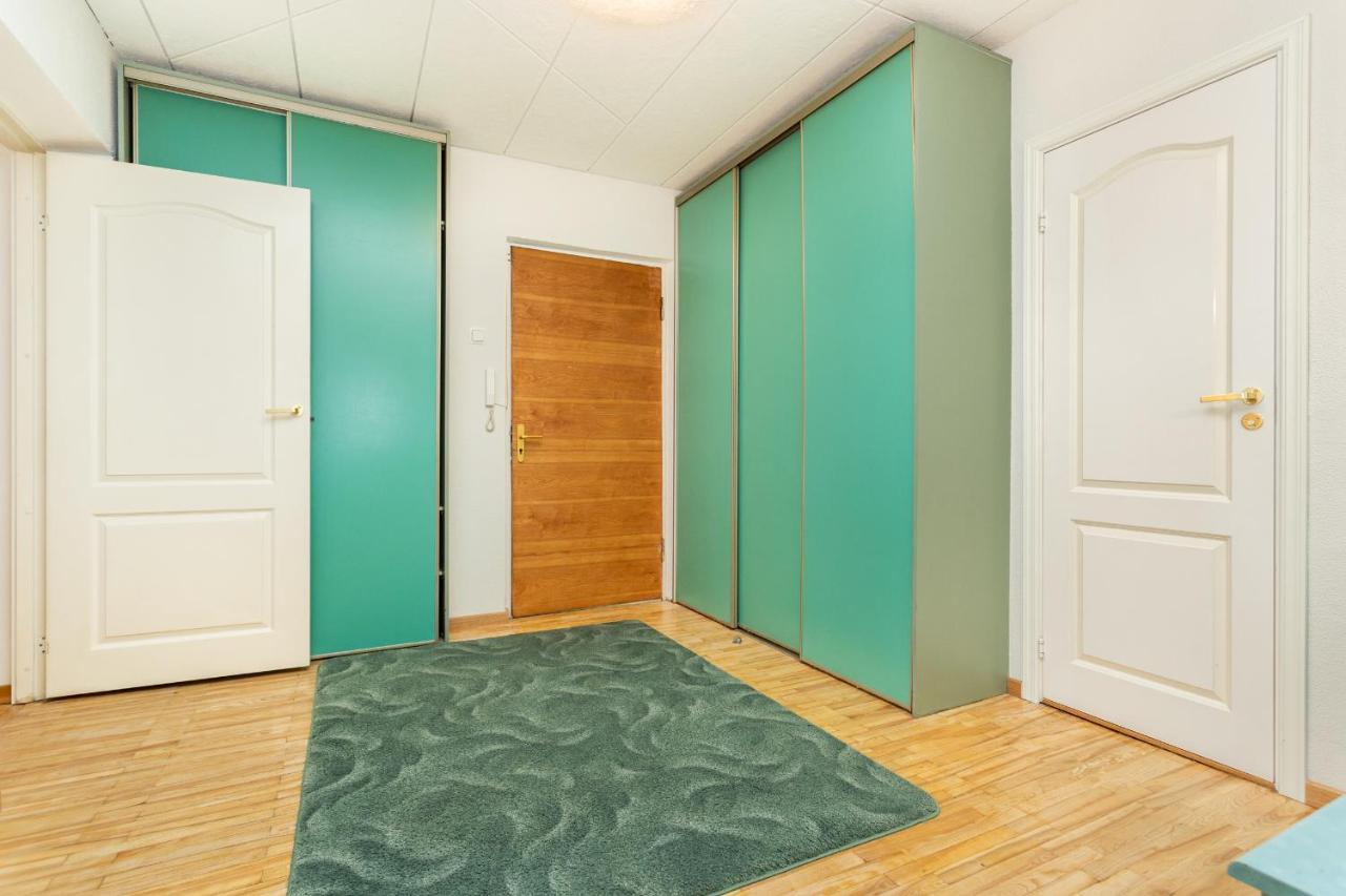 3 Room Central Apartmend 90M2 Parking For One Car Fifth Floor And The Building Does Not Have An Elevator Tallinn Eksteriør billede