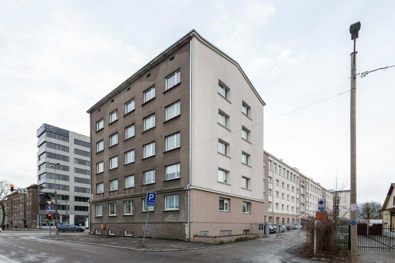 3 Room Central Apartmend 90M2 Parking For One Car Fifth Floor And The Building Does Not Have An Elevator Tallinn Eksteriør billede
