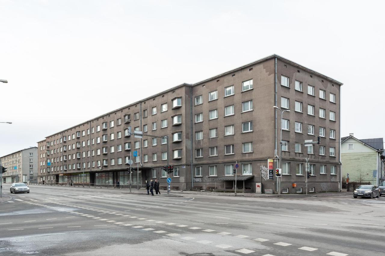 3 Room Central Apartmend 90M2 Parking For One Car Fifth Floor And The Building Does Not Have An Elevator Tallinn Eksteriør billede